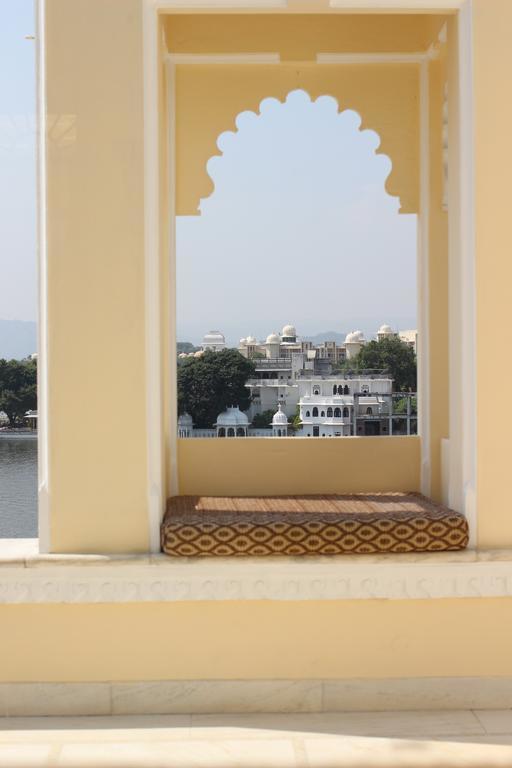 Hotel Raj Niwas Udaipur Exterior foto