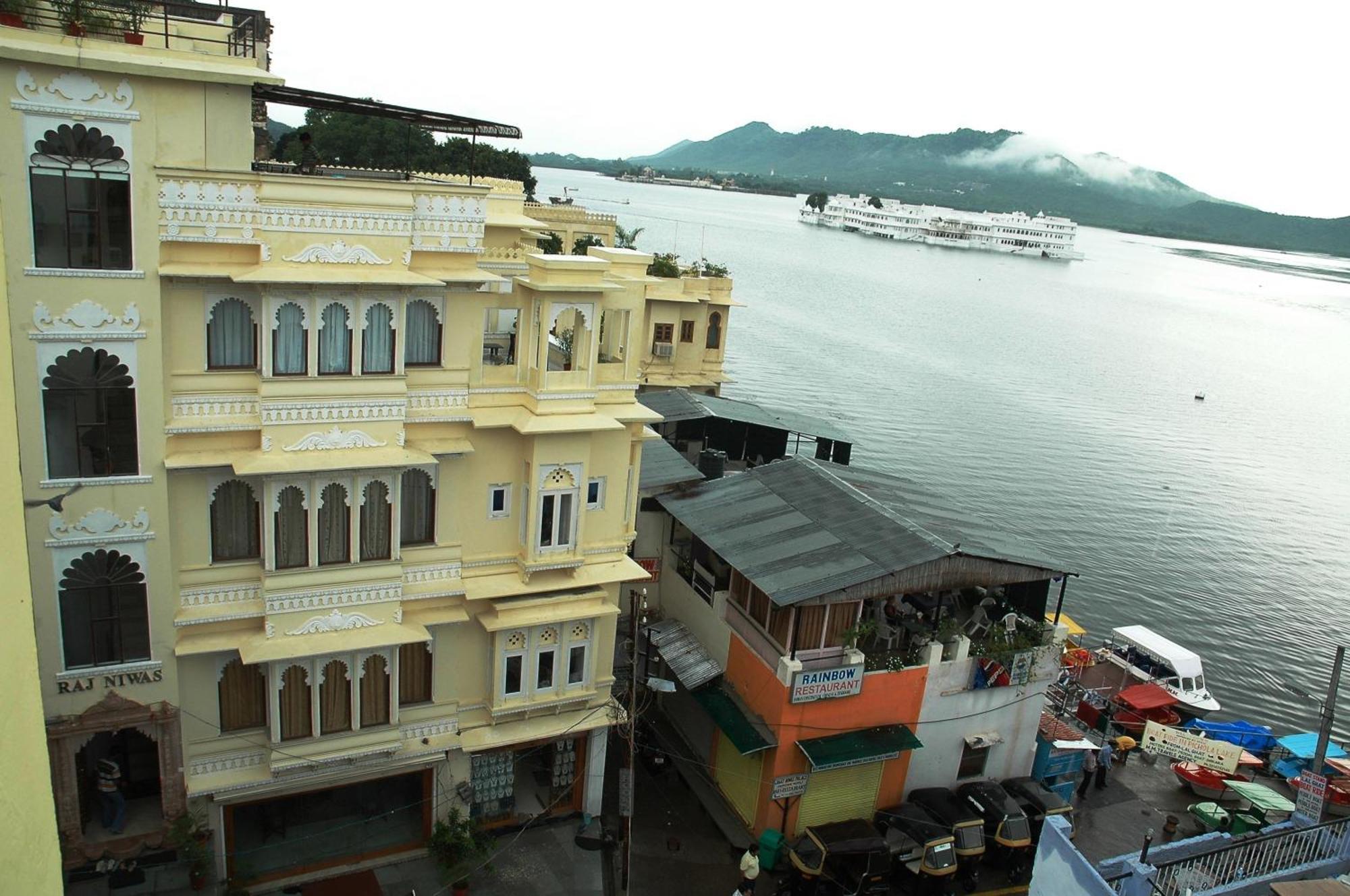 Hotel Raj Niwas Udaipur Exterior foto