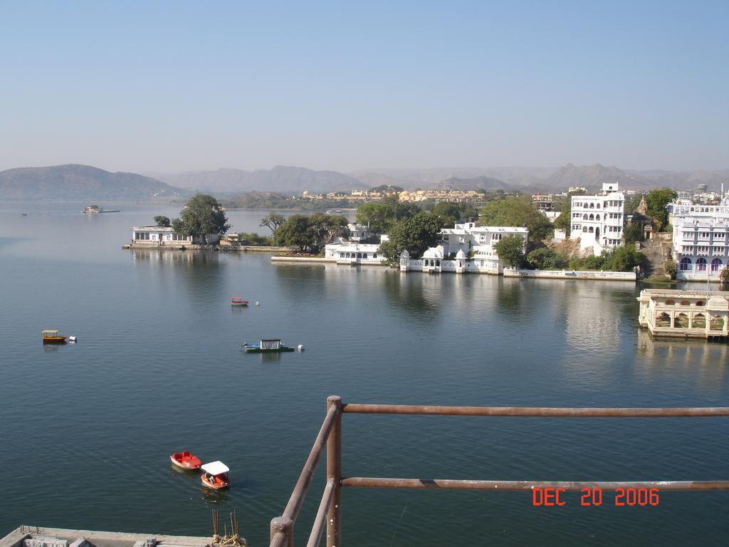 Hotel Raj Niwas Udaipur Exterior foto